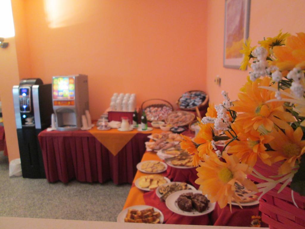 Hotel Solemar 里乔内 外观 照片