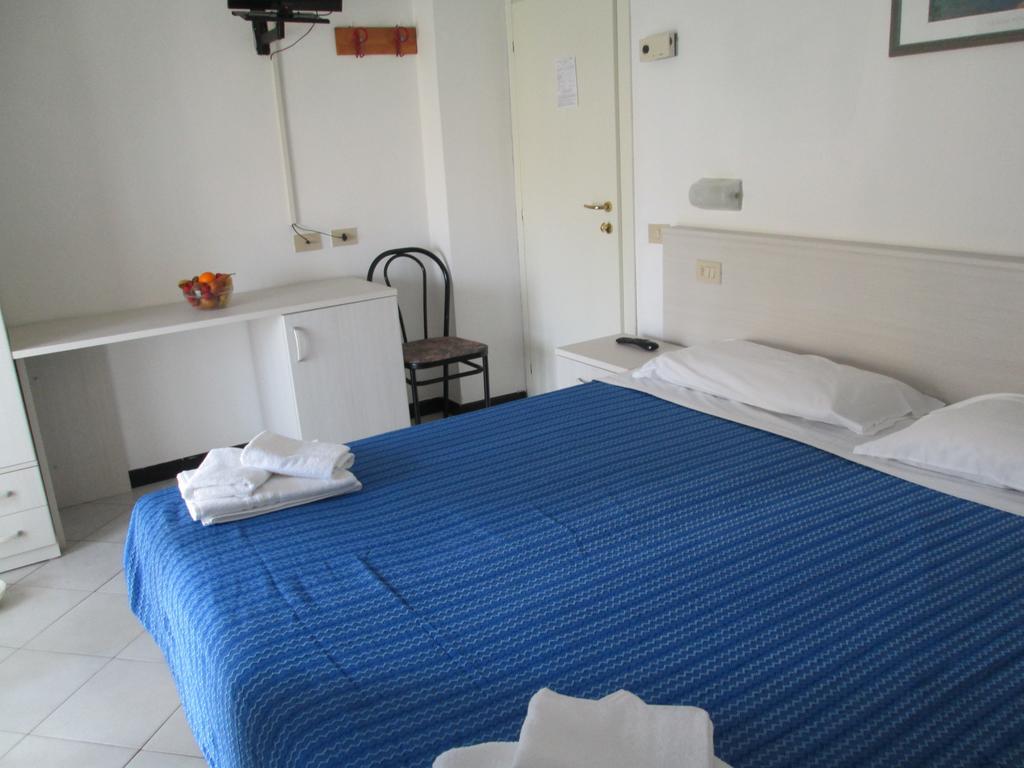 Hotel Solemar 里乔内 客房 照片