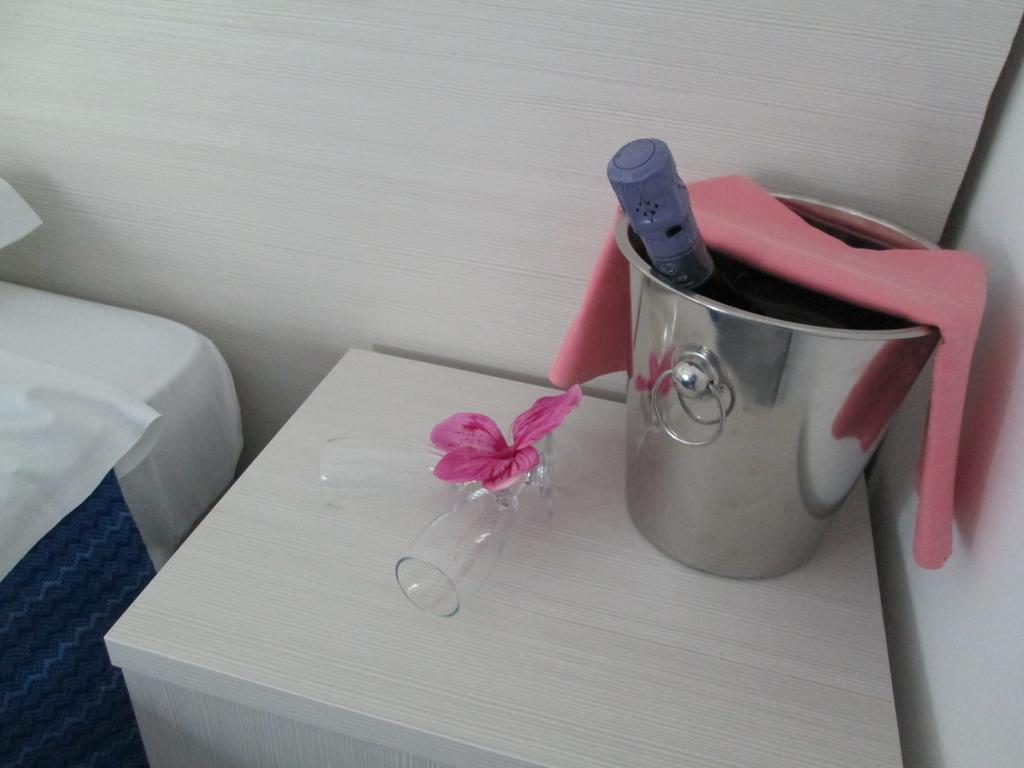 Hotel Solemar 里乔内 客房 照片