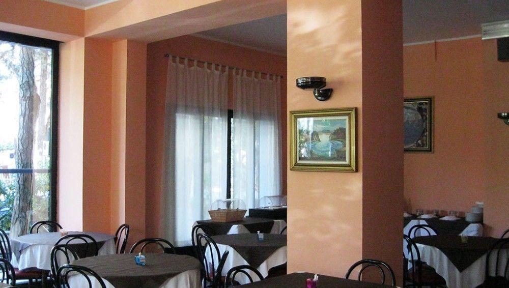 Hotel Solemar 里乔内 外观 照片