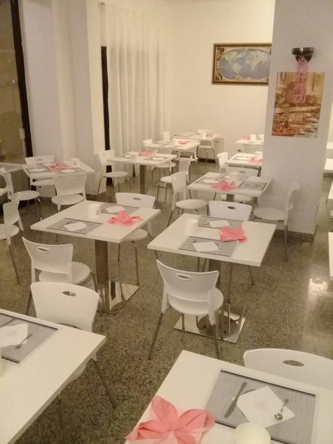 Hotel Solemar 里乔内 外观 照片