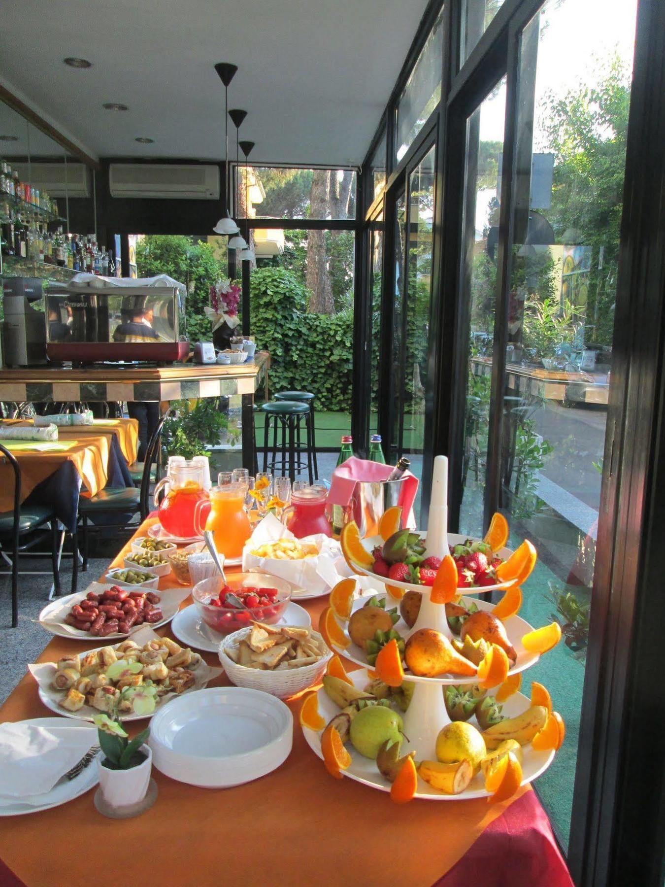 Hotel Solemar 里乔内 外观 照片